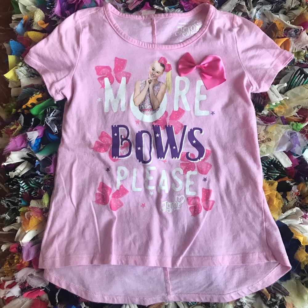🎀3/$15🎀 JoJo Siwa T-shirt Size M (7-8)